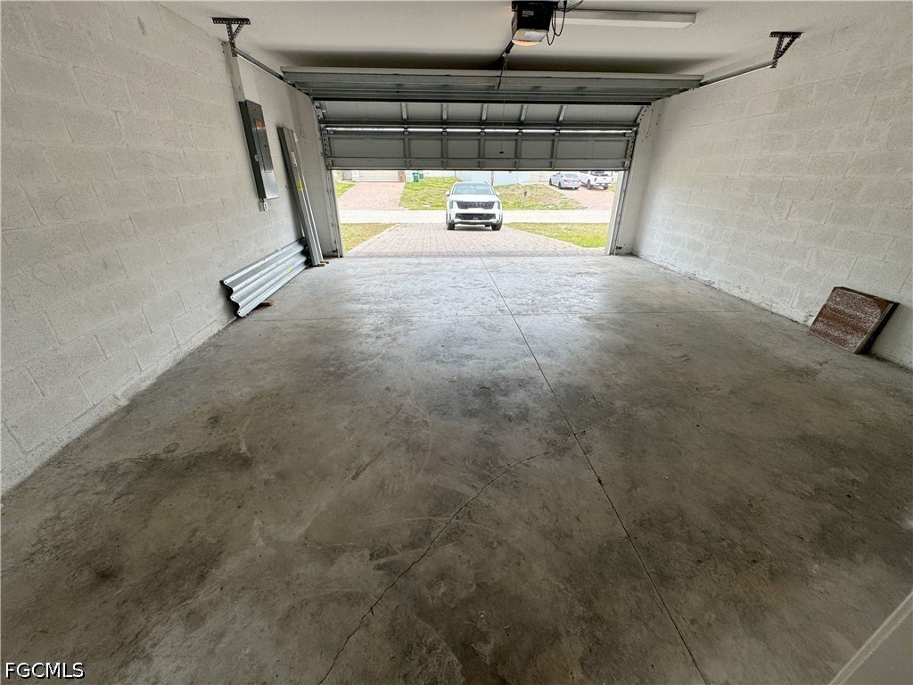 2536 NW 18th Place Cape Coral FL 33993 2026022226 image12