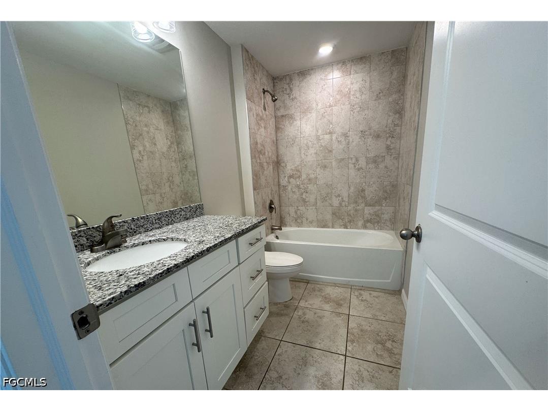 2536 NW 18th Place Cape Coral FL 33993 2026022226 image22