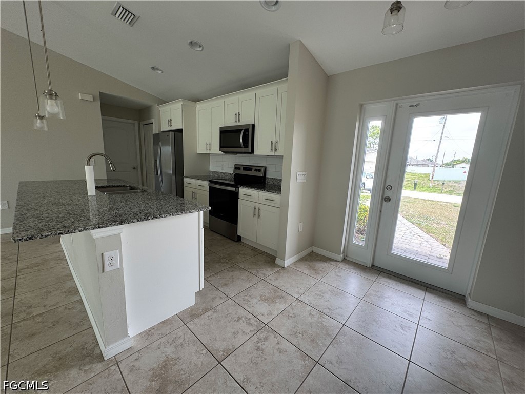 2536 NW 18th Place Cape Coral FL 33993 2026022226 image5