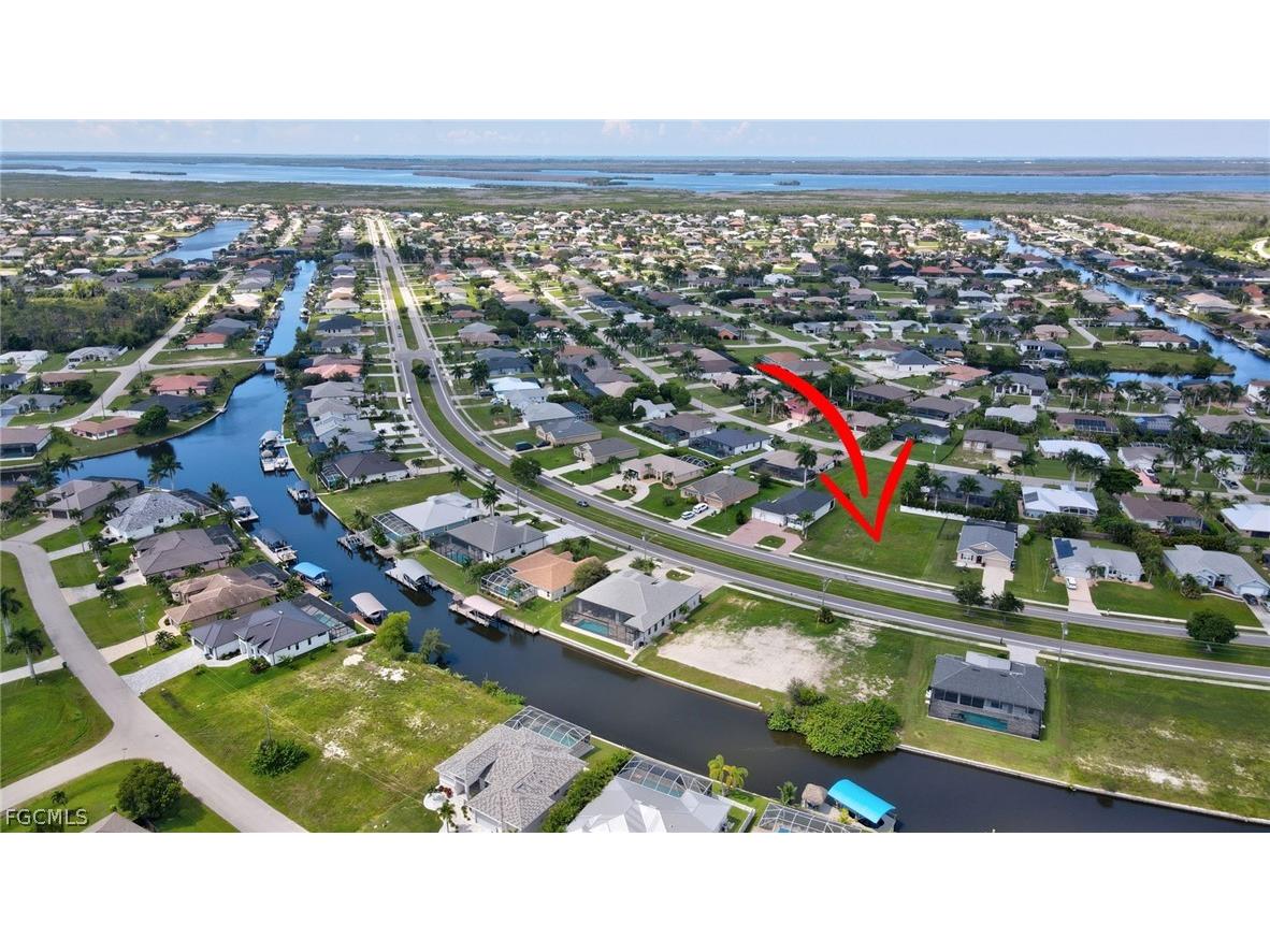 2536 Surfside Boulevard Cape Coral FL 33914 2026009075 image4