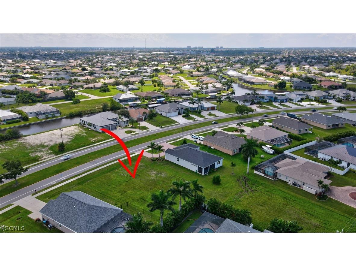 2536 Surfside Boulevard Cape Coral FL 33914 2026009075 image8