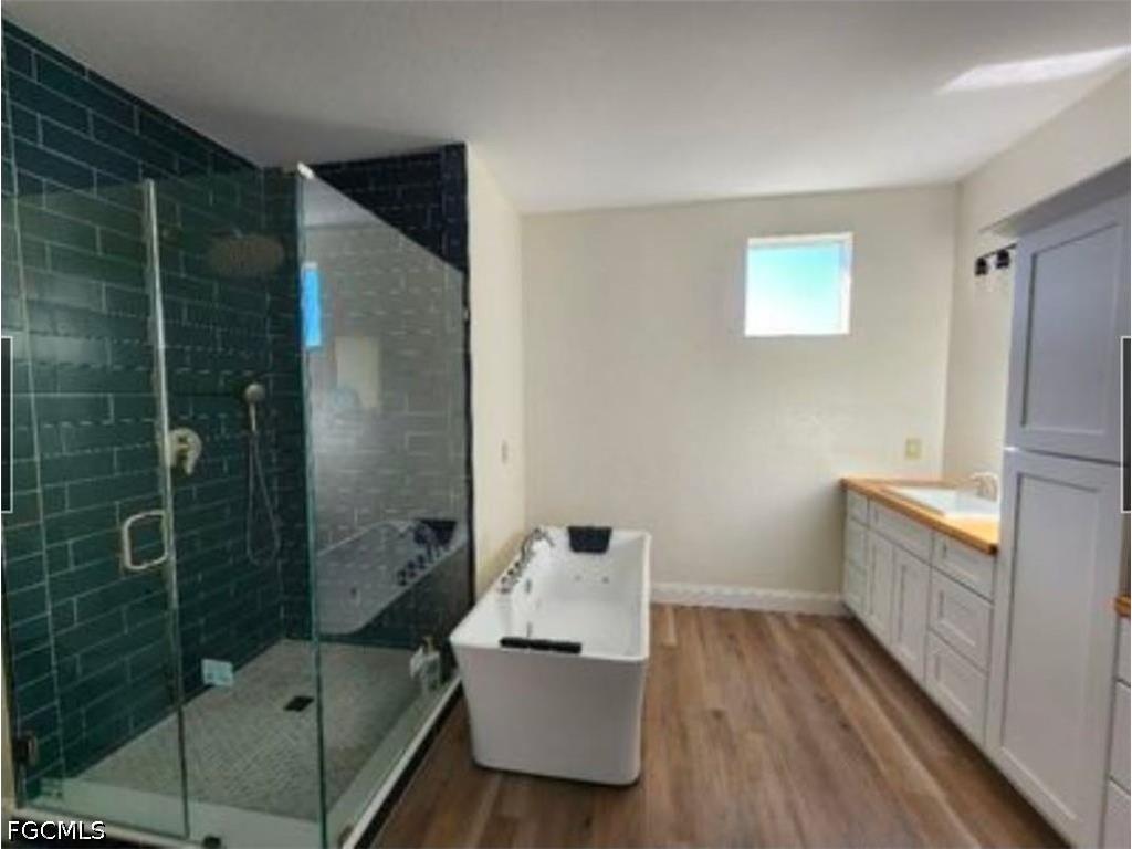 2537 Deerfield Lake Court Cape Coral FL 33909 2026014271 image2