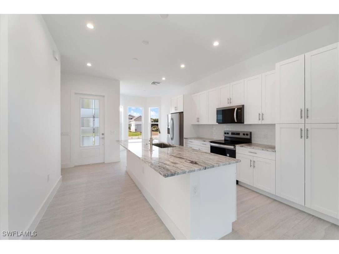 2537 Linda Drive Naples FL 34112 225002133 image13