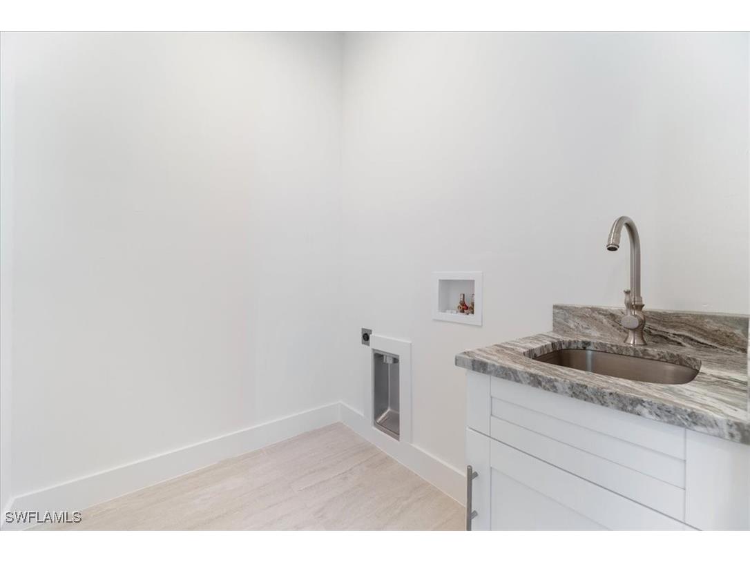 2537 Linda Drive Naples FL 34112 225002133 image31