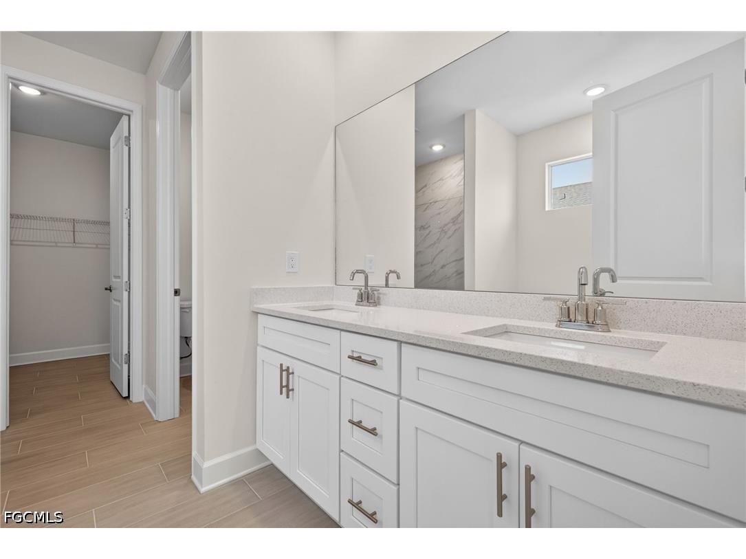 2537 SW 11th Place Cape Coral FL 33914 2026019353 image10