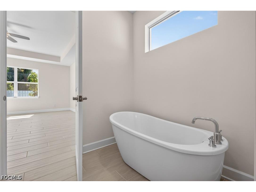 2537 SW 11th Place Cape Coral FL 33914 2026019353 image11