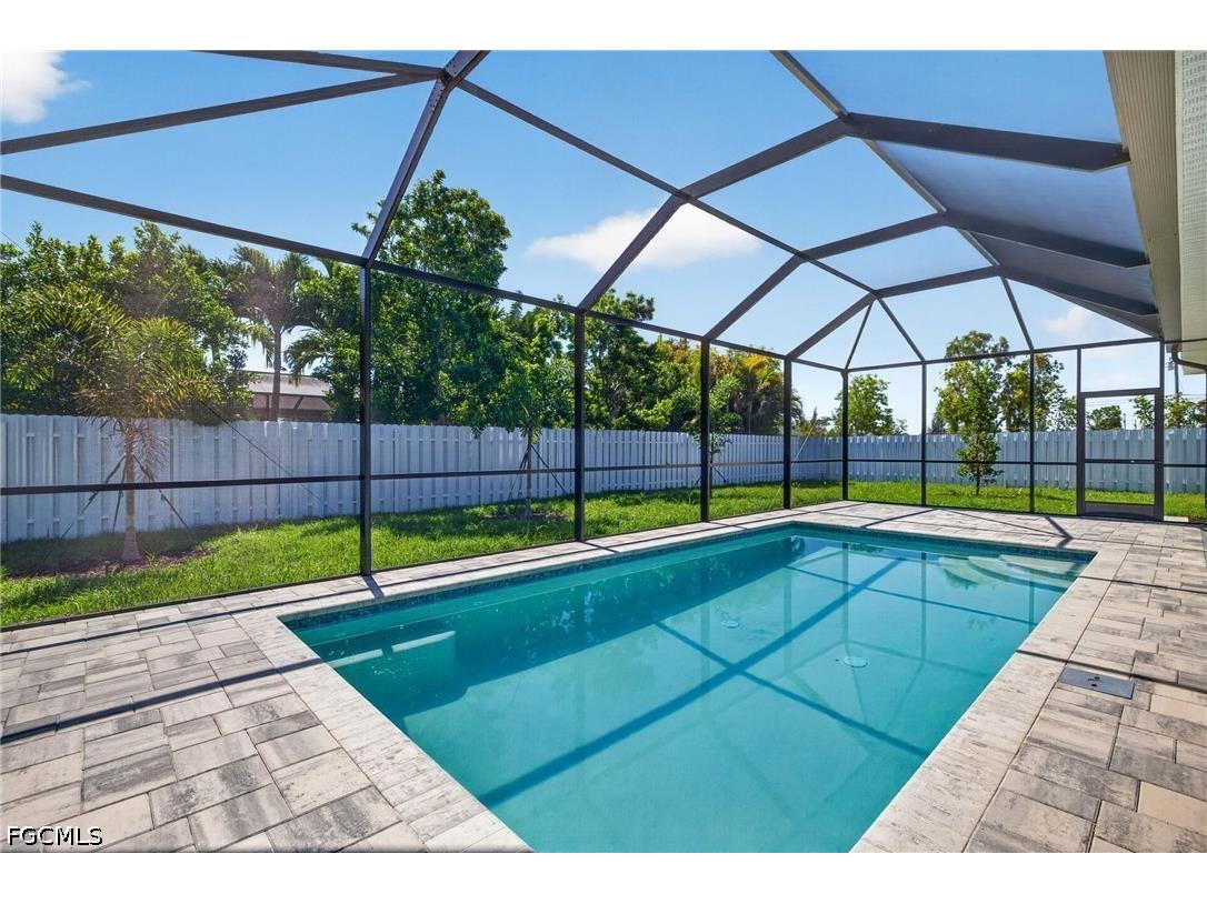 2537 SW 11th Place Cape Coral FL 33914 2026019353 image2