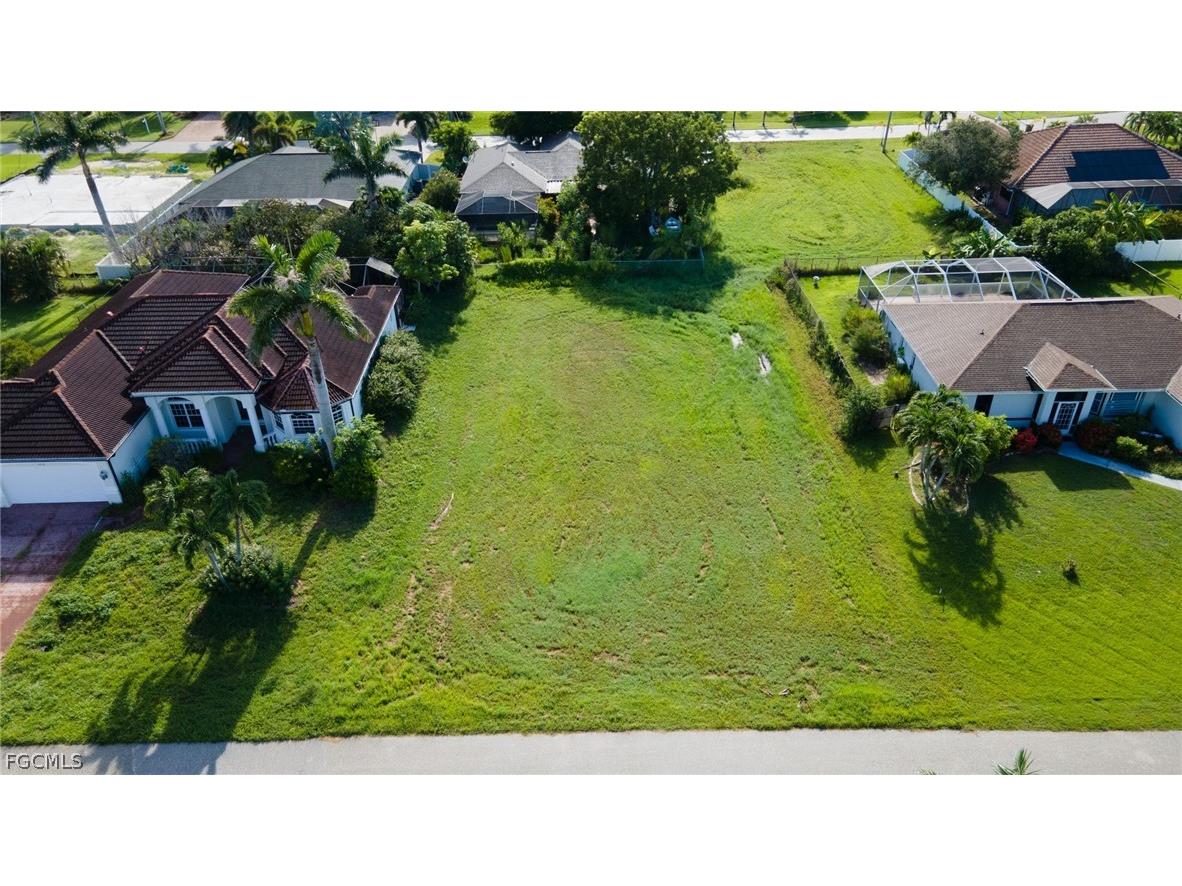 2537 SW 27th Place Cape Coral FL 33914 2026012408 image1