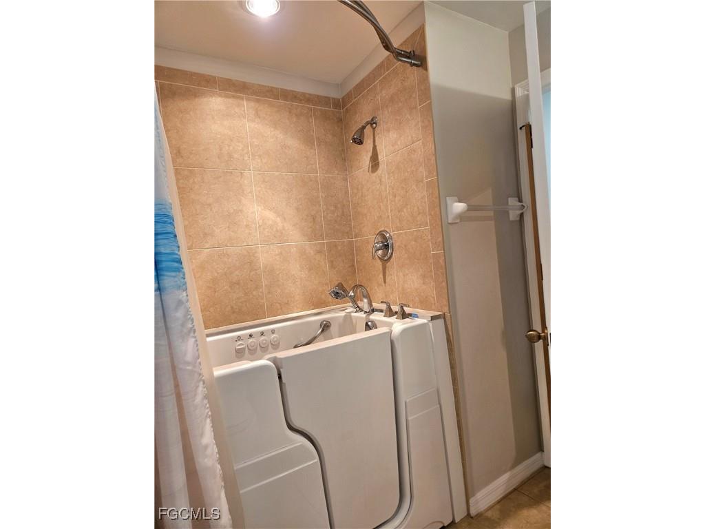 2537 SW 29th Terrace Cape Coral FL 33914 2026006067 image24