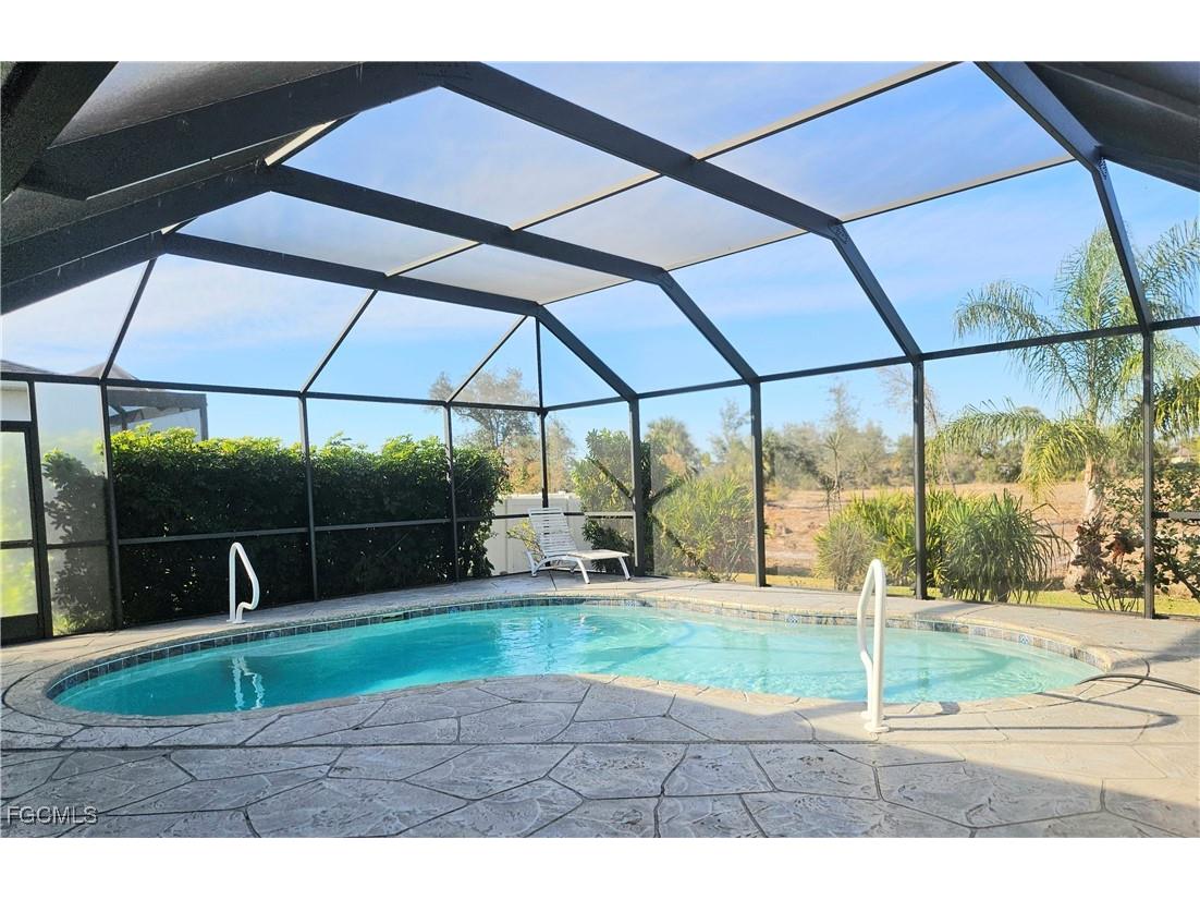 2537 SW 29th Terrace Cape Coral FL 33914 2026006067 image25