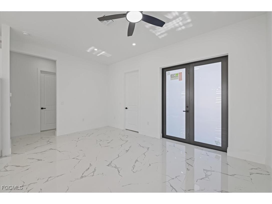 2537 Sunniland Boulevard Lehigh Acres FL 33971 2025020495 image2