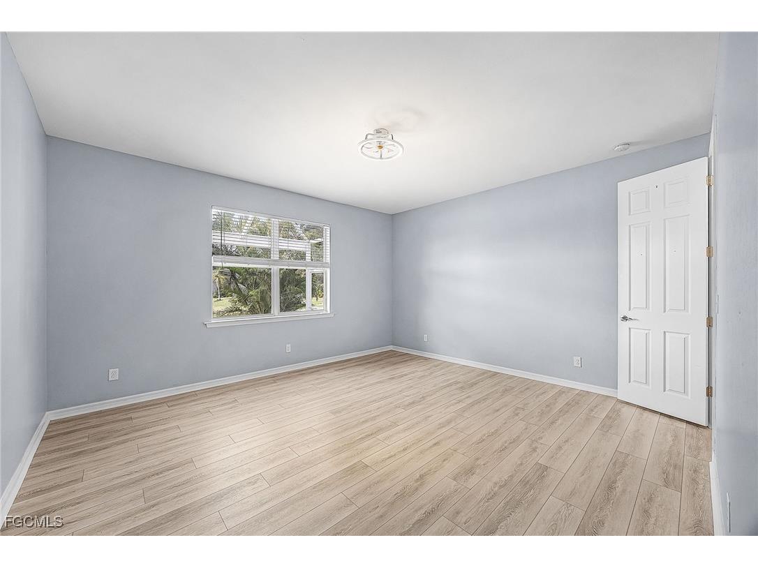 2538 Ashbury Circle Cape Coral FL 33991 2025025511 image39