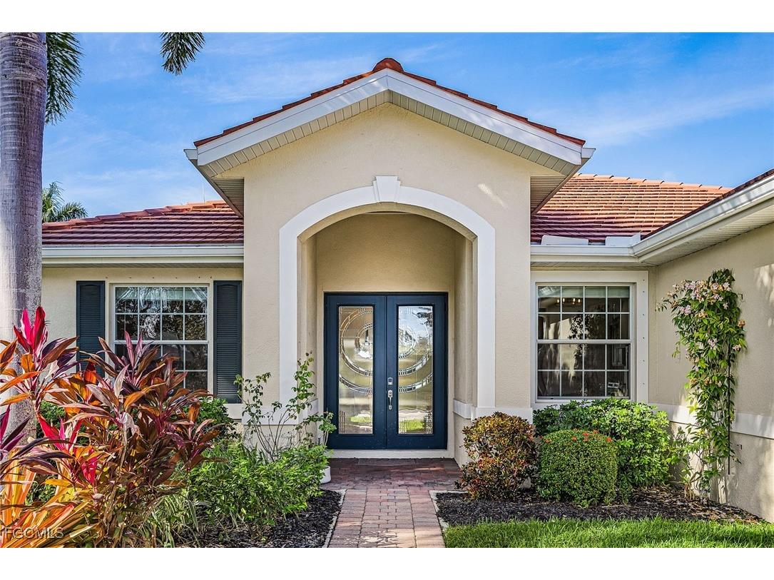 2538 Ashbury Circle Cape Coral FL 33991 2025025511 image4