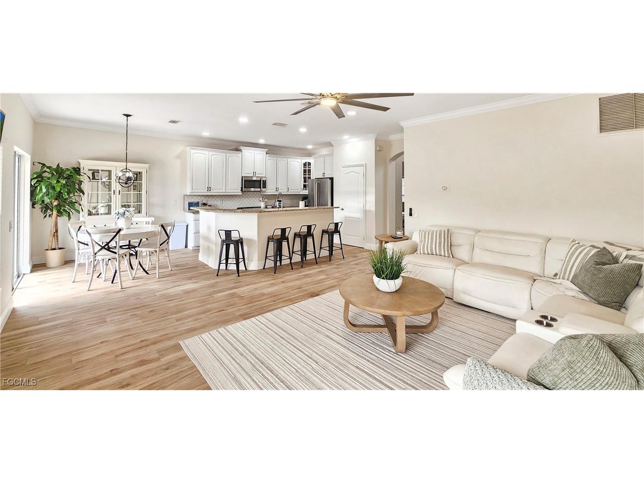 2538 Blackburn Circle Cape Coral FL 33991 2026002788 image9