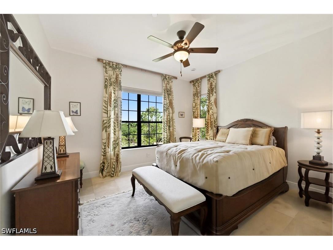 2538 Marquesa Royale Lane #PH 5-301 Naples FL 34109 226014407 image36