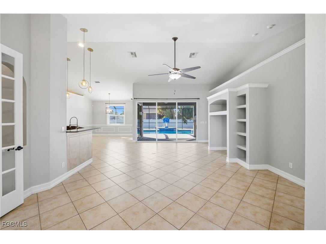 2538 SW 35th Lane Cape Coral FL 33914 2025012466 image4