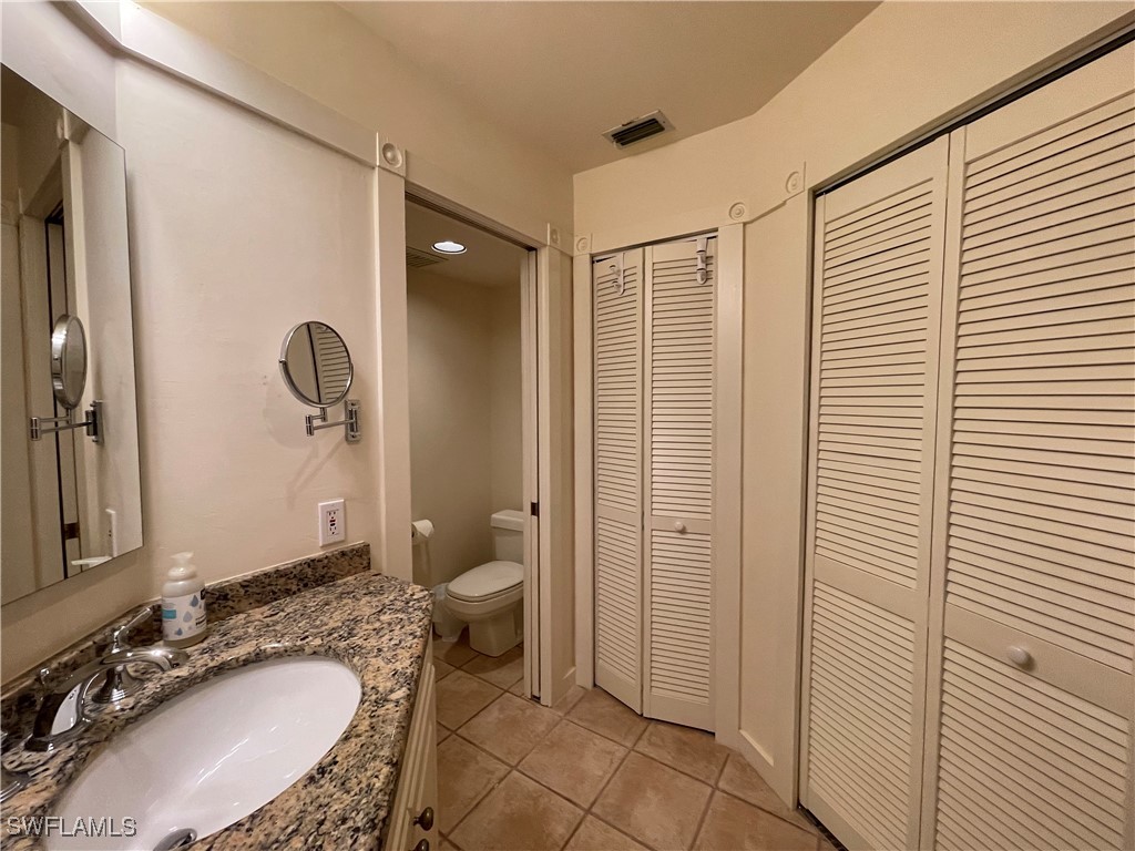 254 6th Avenue S #8 Naples FL 34102 225041354 image23