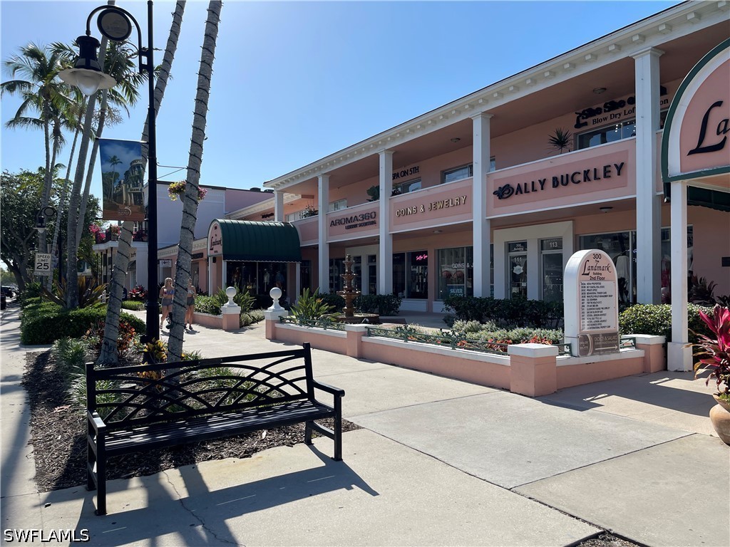 254 6th Avenue S #8 Naples FL 34102 226012853 image40