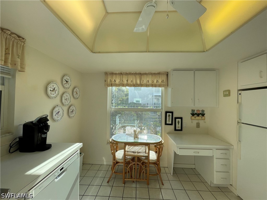 254 6th Avenue S #8 Naples FL 34102 226012853 image5