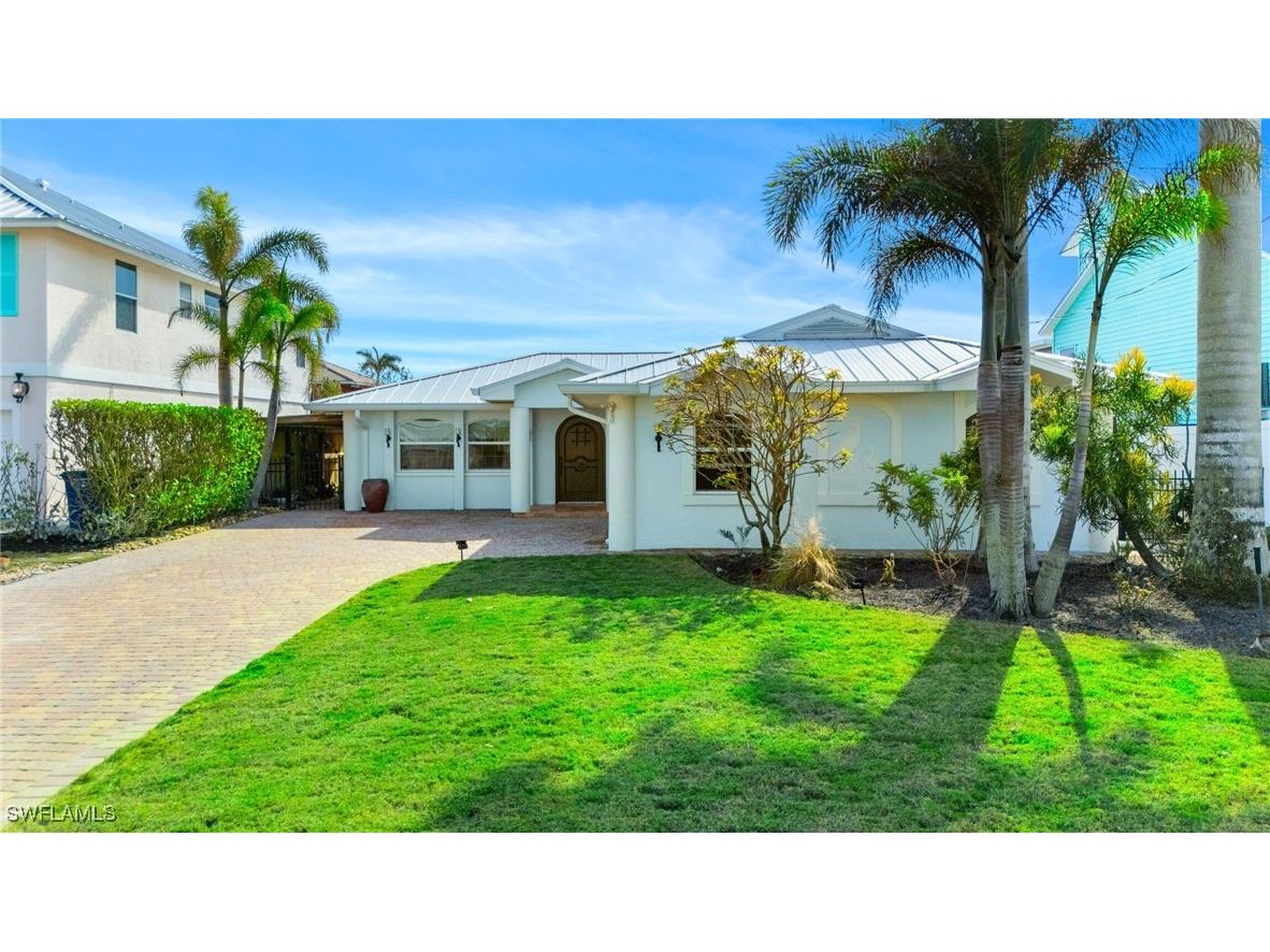 254 Curlew Street Fort Myers Beach FL 33931 224099250 image1