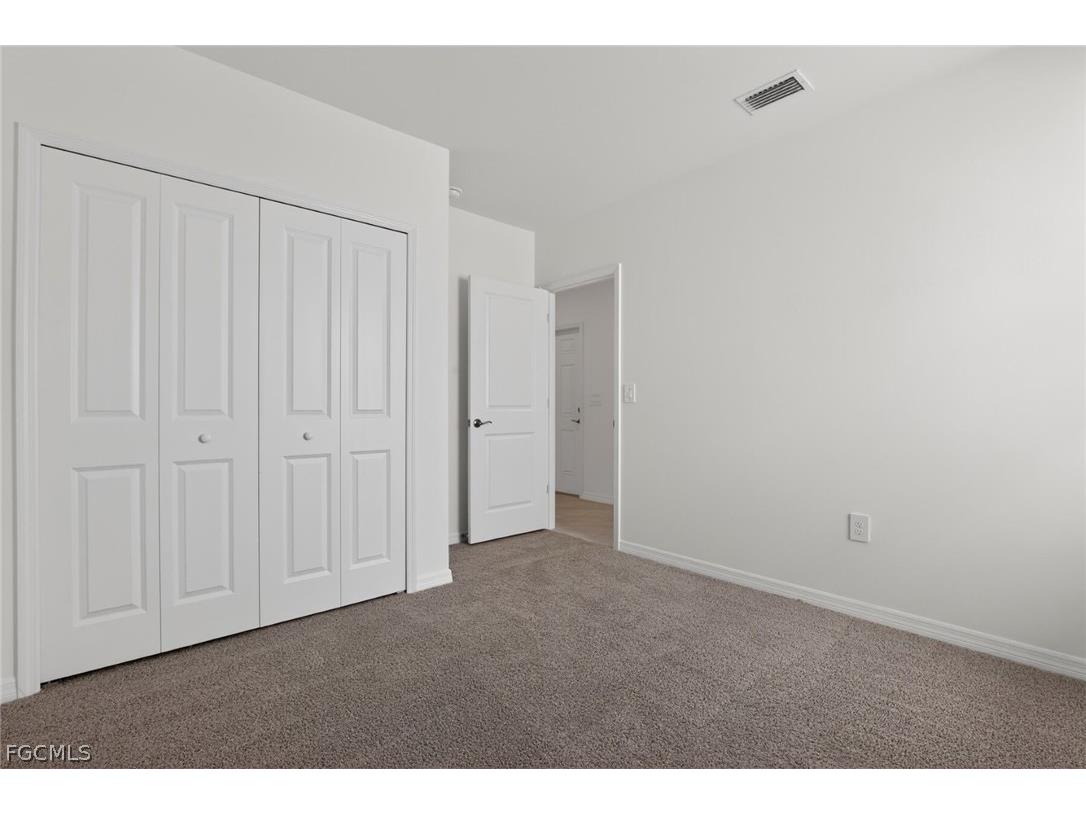254 Lakeside Breeze Way Lehigh Acres FL 33936 2026012629 image10