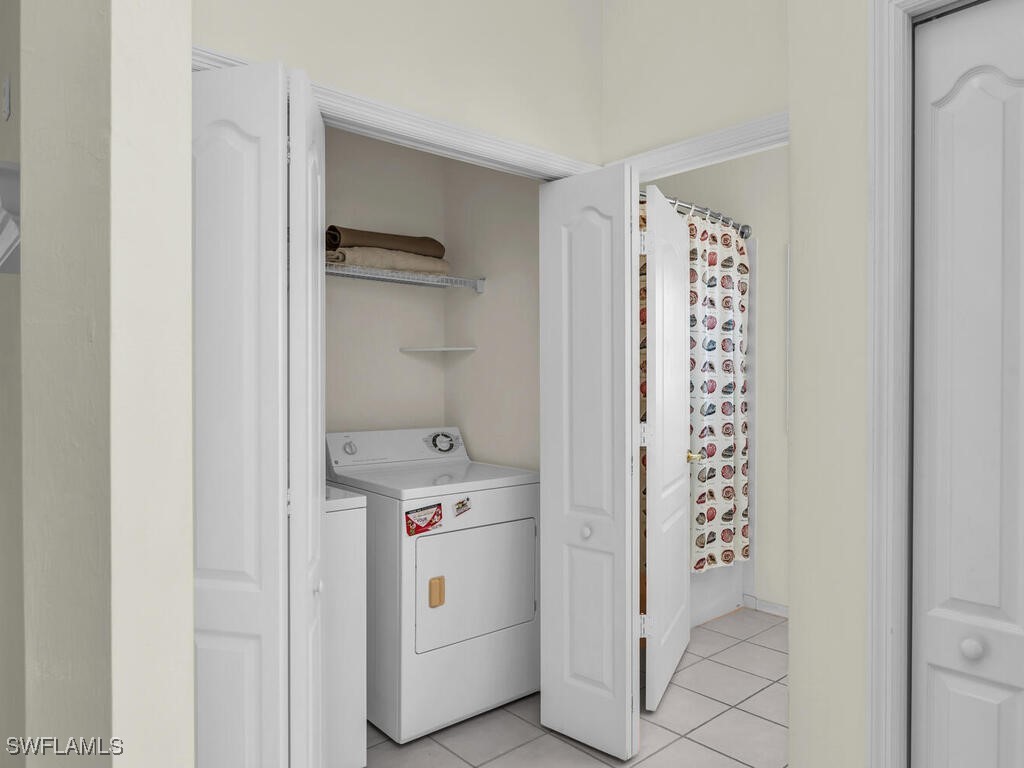 254 Newport Drive #412 Naples FL 34114 226003977 image21