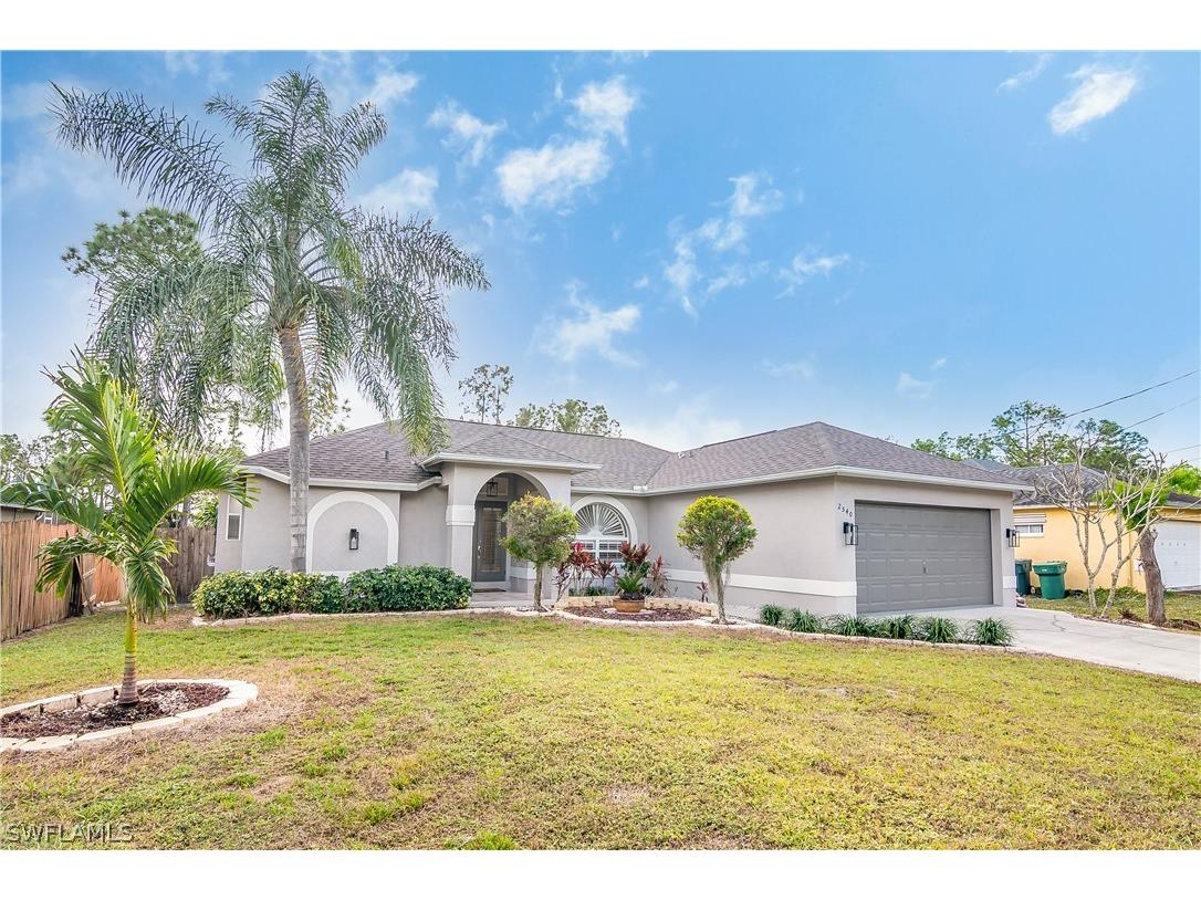 2540 31st Avenue NE Naples FL 34120 224025469 image1