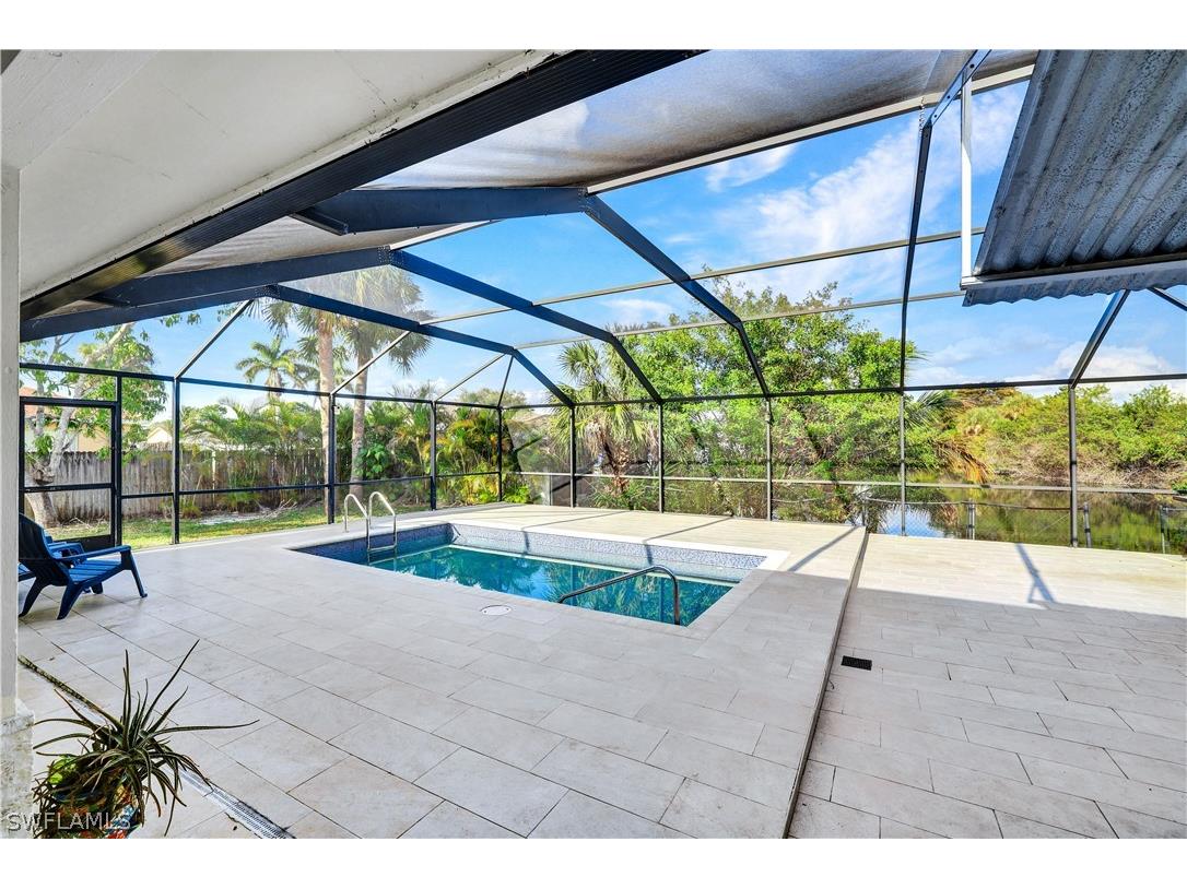 2540 47th Terrace SW Naples FL 34116 226009998 image1