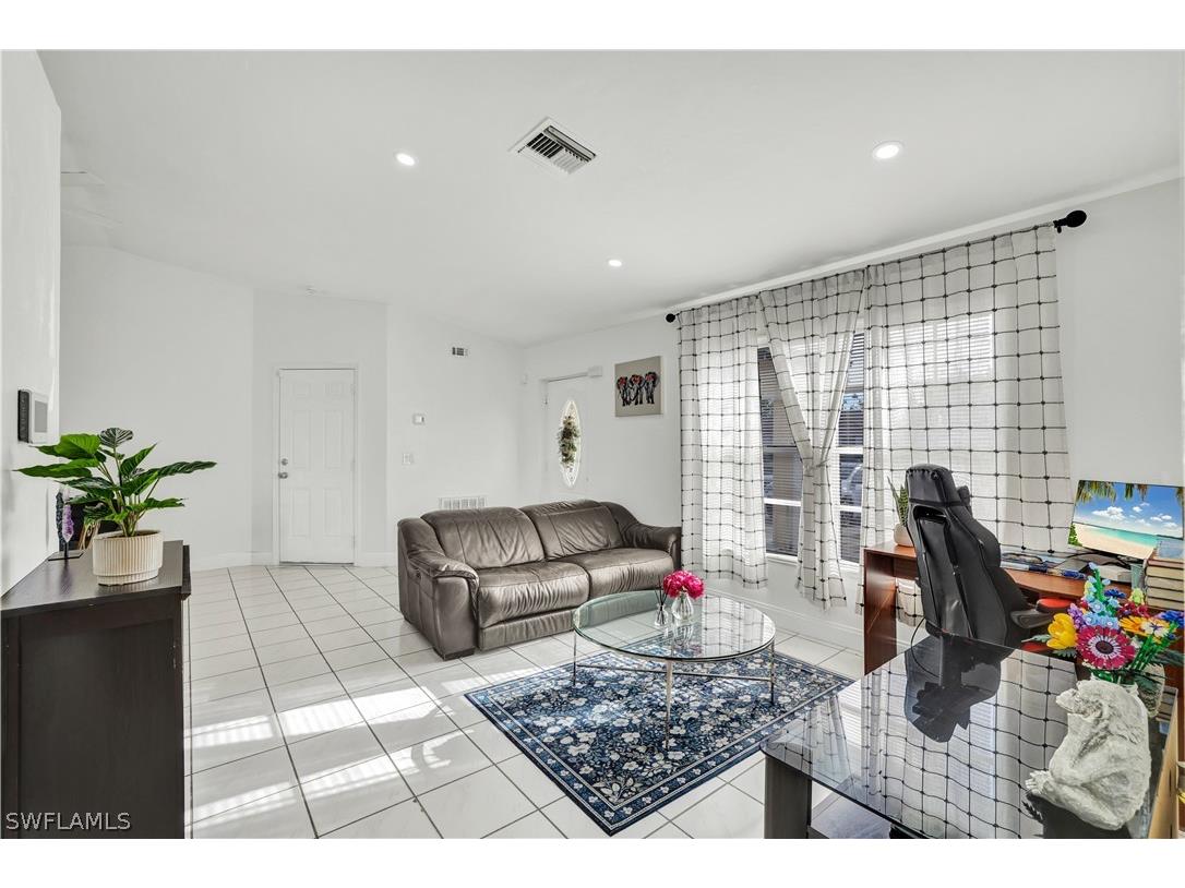 2540 47th Terrace SW Naples FL 34116 226009998 image5