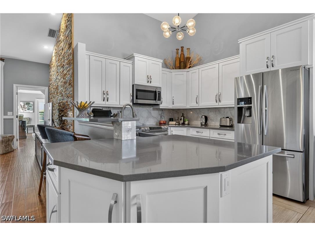 2540 Aspen Creek Lane #201 Naples FL 34119 226017178 image12