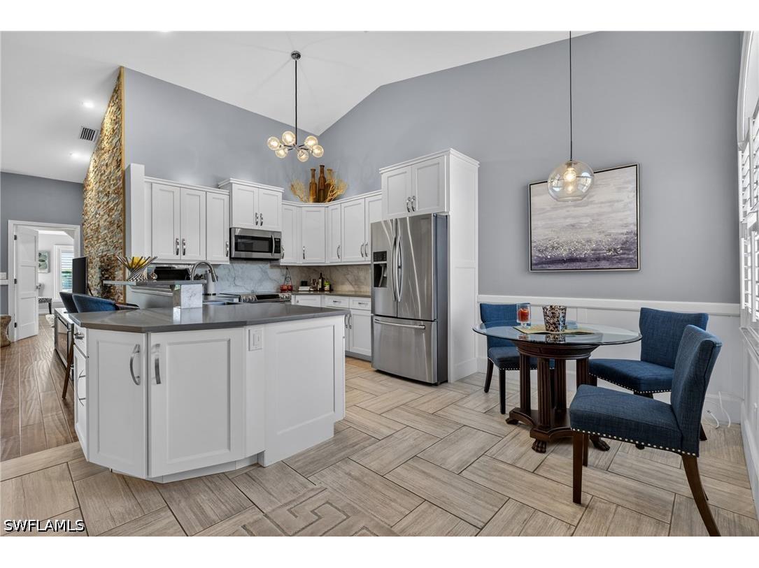 2540 Aspen Creek Lane #201 Naples FL 34119 226017178 image13