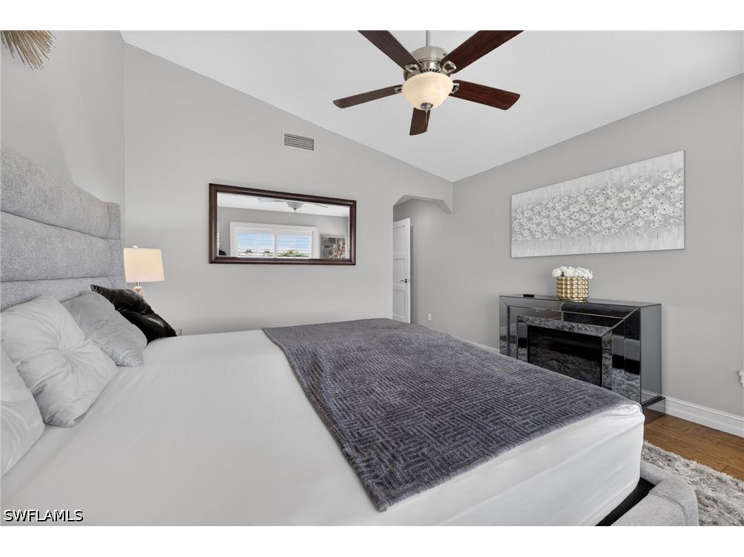 2540 Aspen Creek Lane #201 Naples FL 34119 226017178 image16