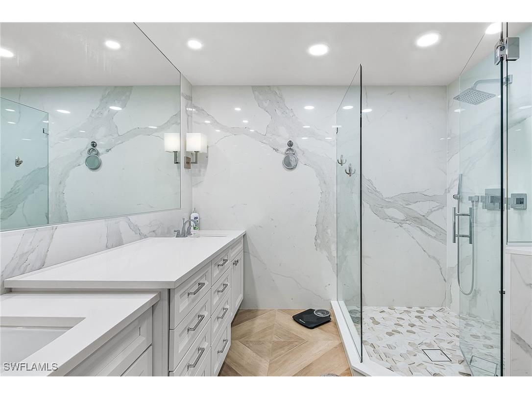 2540 Aspen Creek Lane S #201 Naples FL 34119 225067371 image21