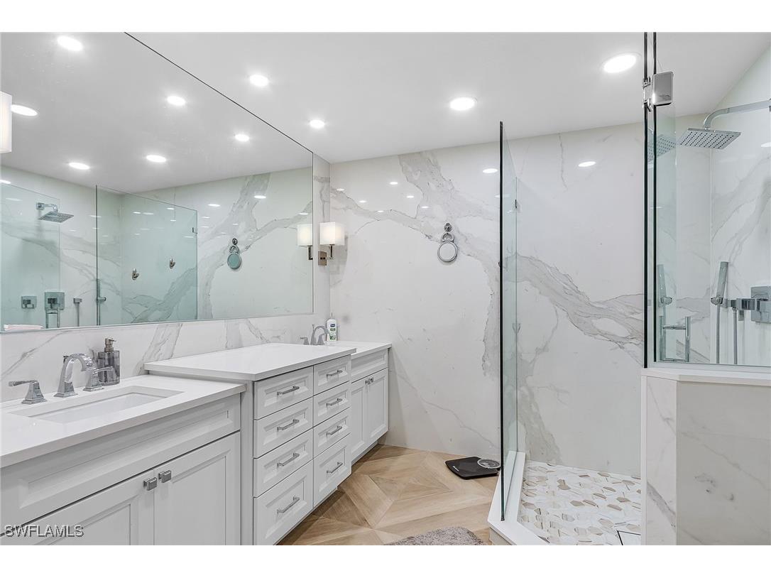 2540 Aspen Creek Lane S #201 Naples FL 34119 225067371 image22