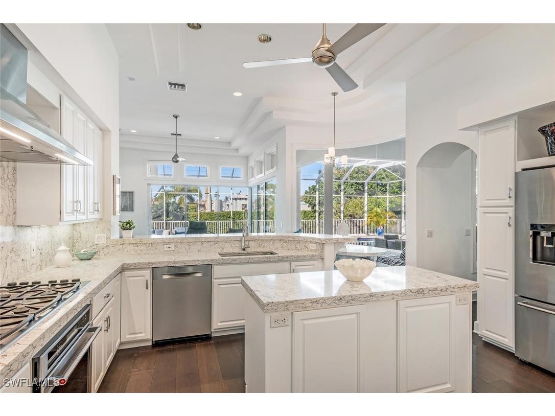 2540 Half Moon Walk Naples FL 34102 225055036 image14