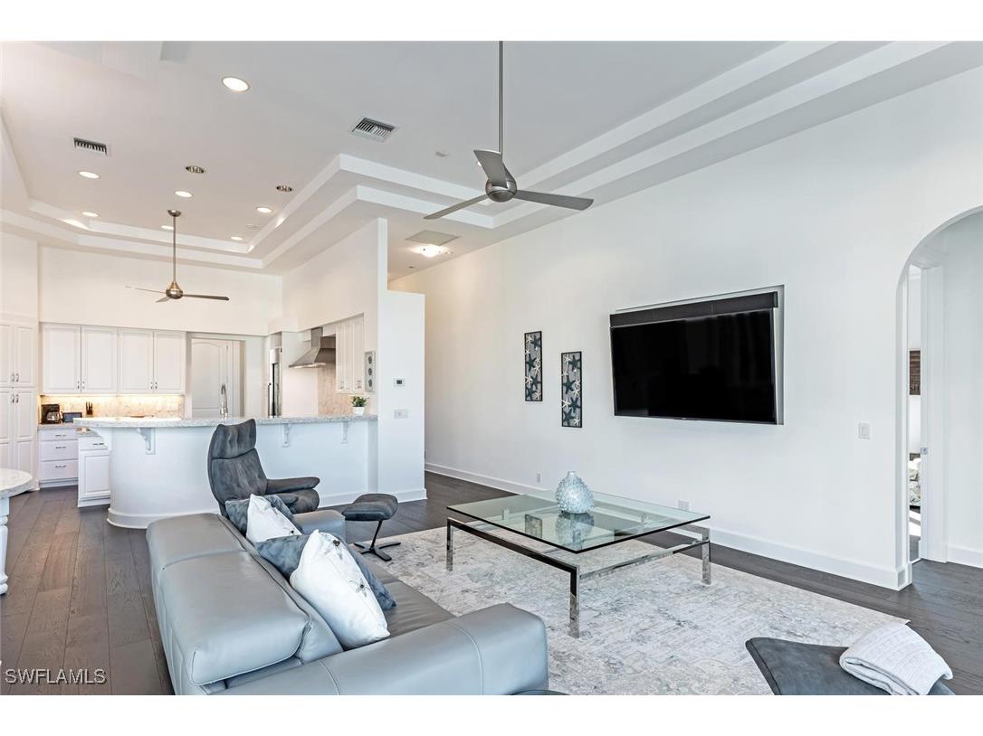 2540 Half Moon Walk Naples FL 34102 225055036 image20