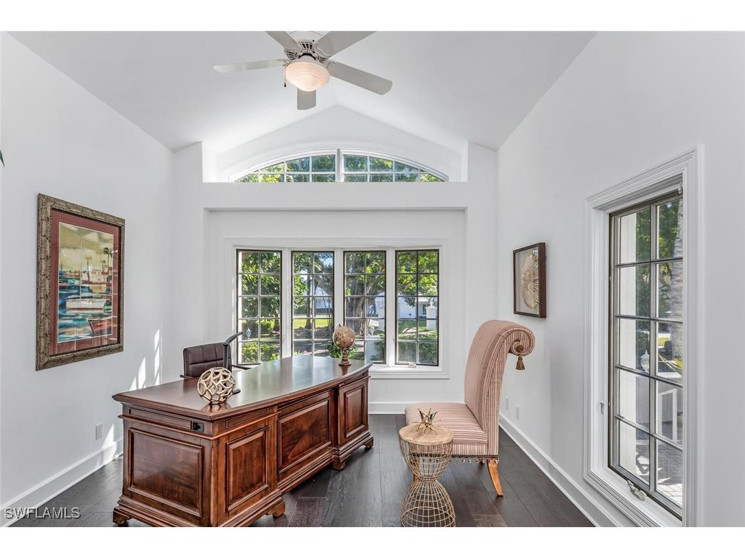 2540 Half Moon Walk Naples FL 34102 225055036 image21