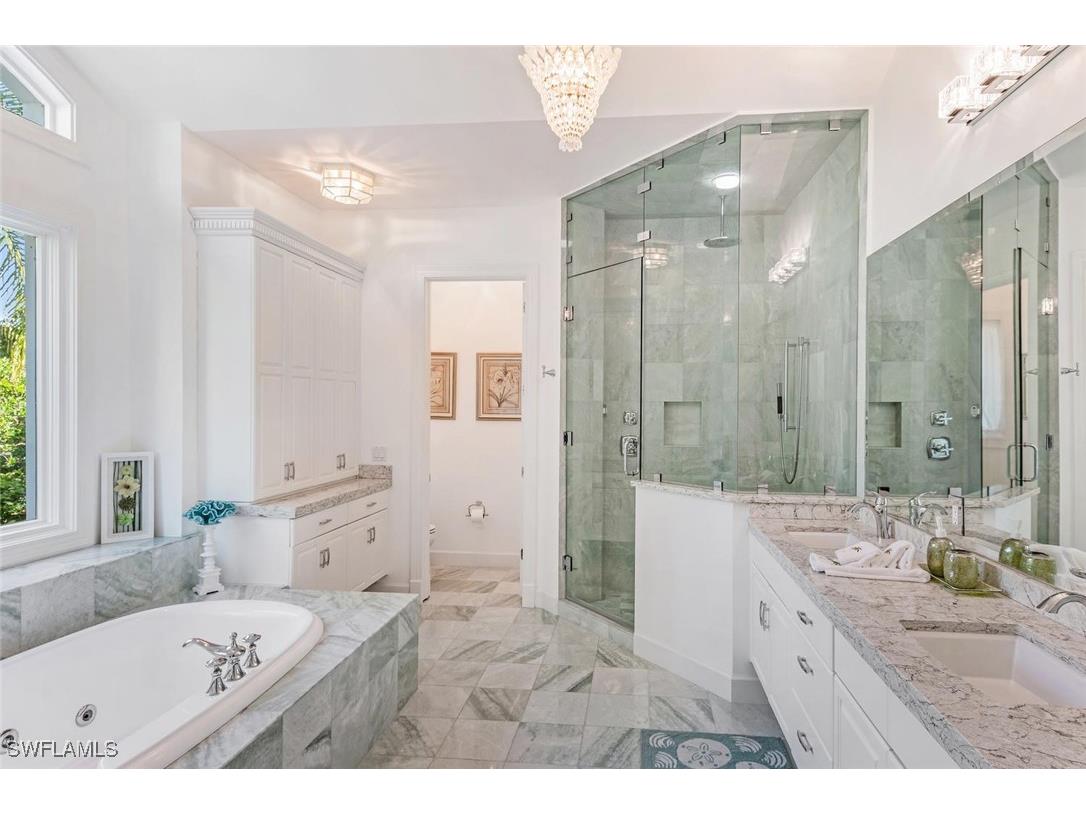 2540 Half Moon Walk Naples FL 34102 225056719 image26