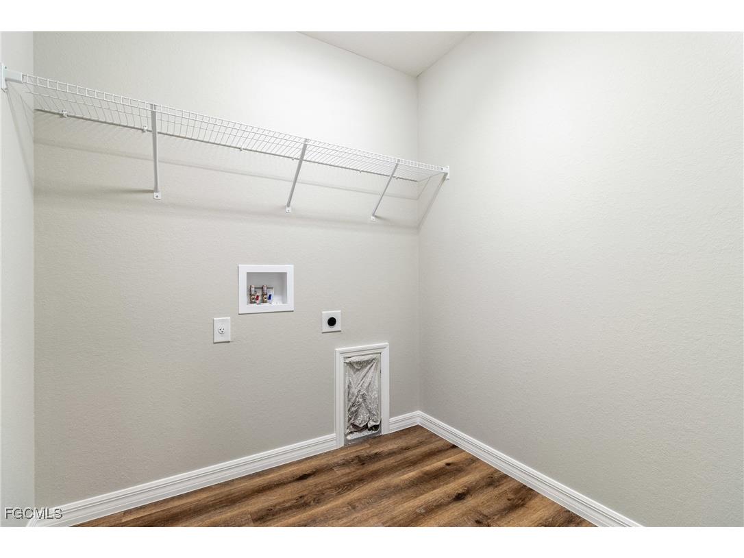 2540 NW 19th Place Cape Coral FL 33993 2025021002 image20