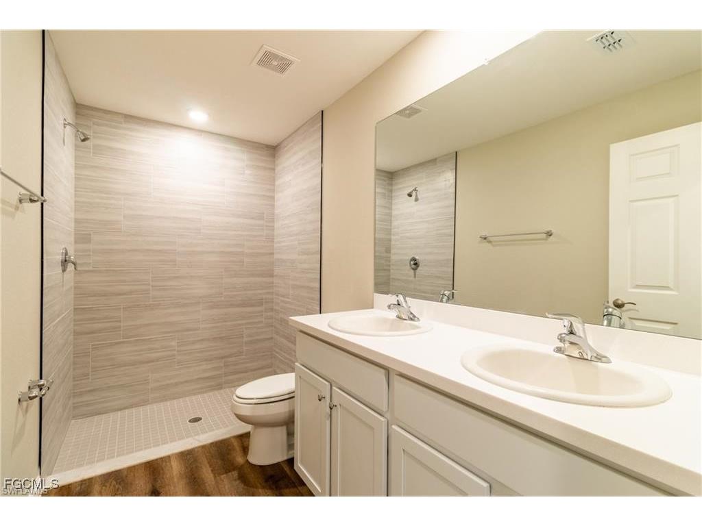 2540 NW 19th Place Cape Coral FL 33993 2025021002 image5