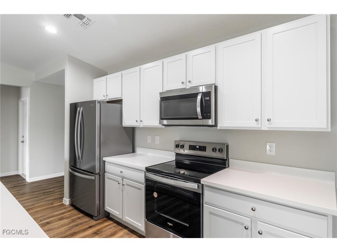 2540 NW 19th Place Cape Coral FL 33993 2025021002 image7