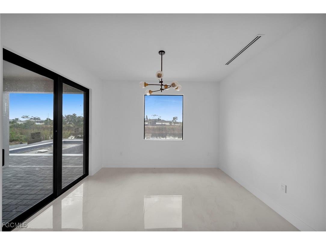 2540 NW 6th Terrace Cape Coral FL 33993 2025022438 image12