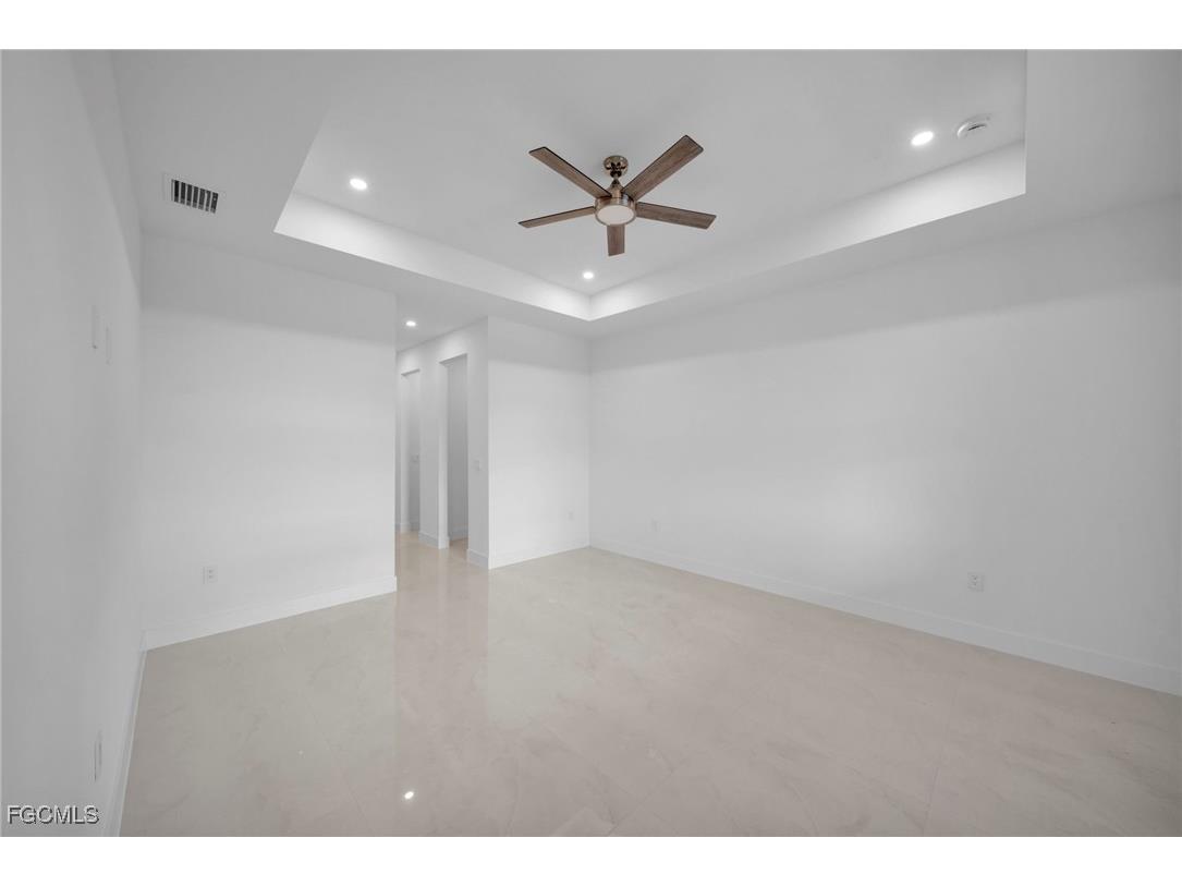 2540 NW 6th Terrace Cape Coral FL 33993 2025022438 image20