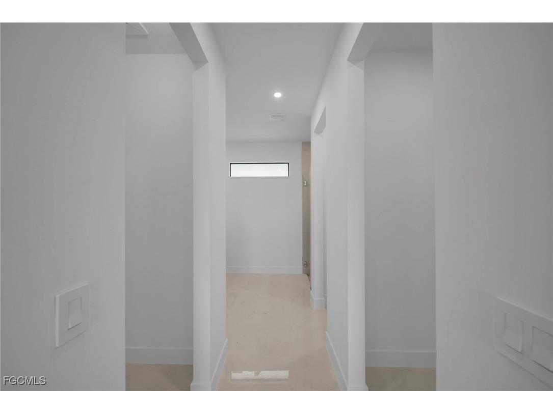 2540 NW 6th Terrace Cape Coral FL 33993 2025022438 image22