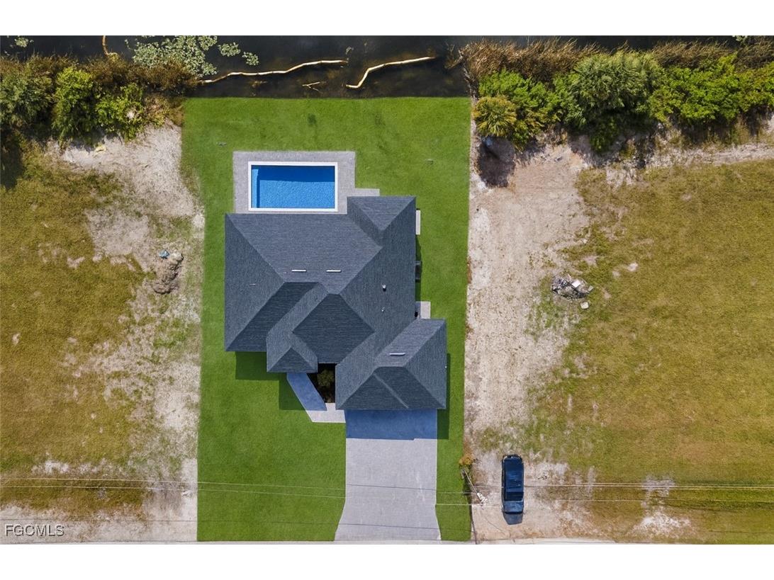 2540 NW 6th Terrace Cape Coral FL 33993 2025022438 image34