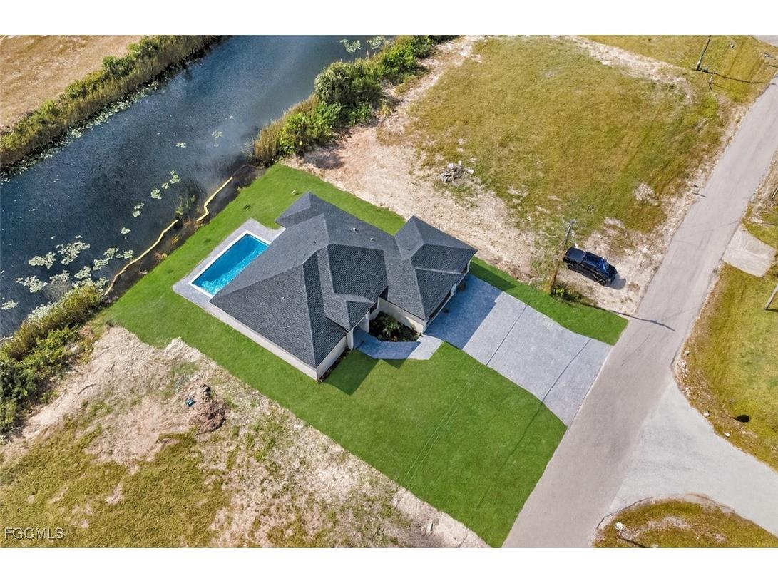 2540 NW 6th Terrace Cape Coral FL 33993 2025022438 image35