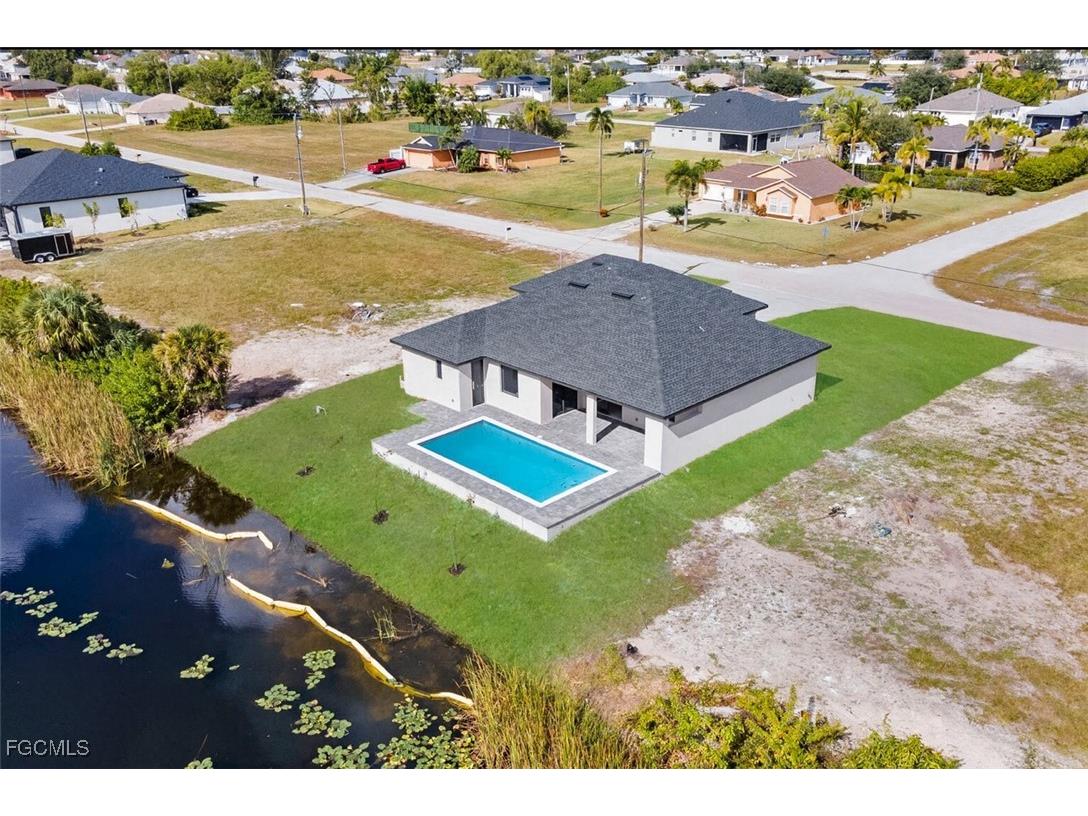 2540 NW 6th Terrace Cape Coral FL 33993 2025022438 image36