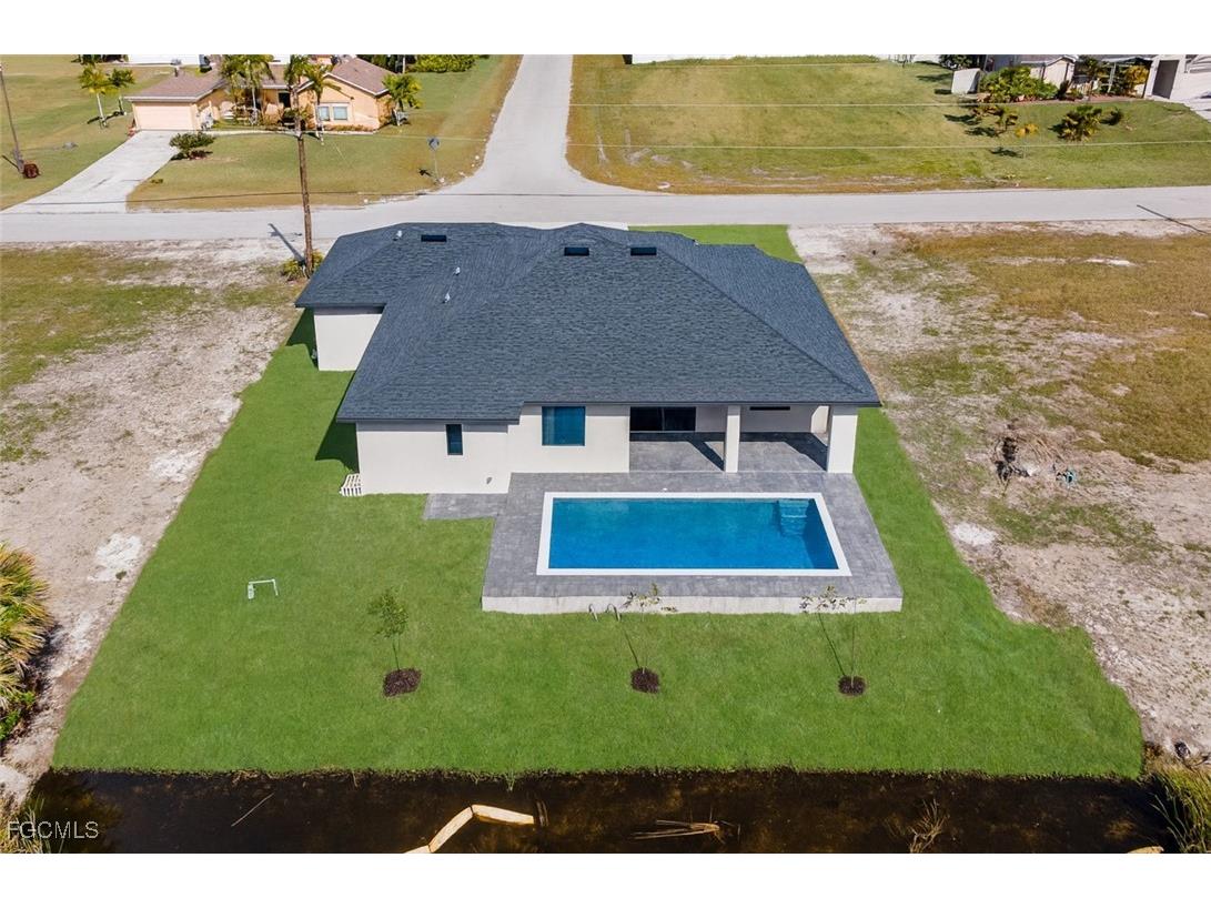 2540 NW 6th Terrace Cape Coral FL 33993 2025022438 image37