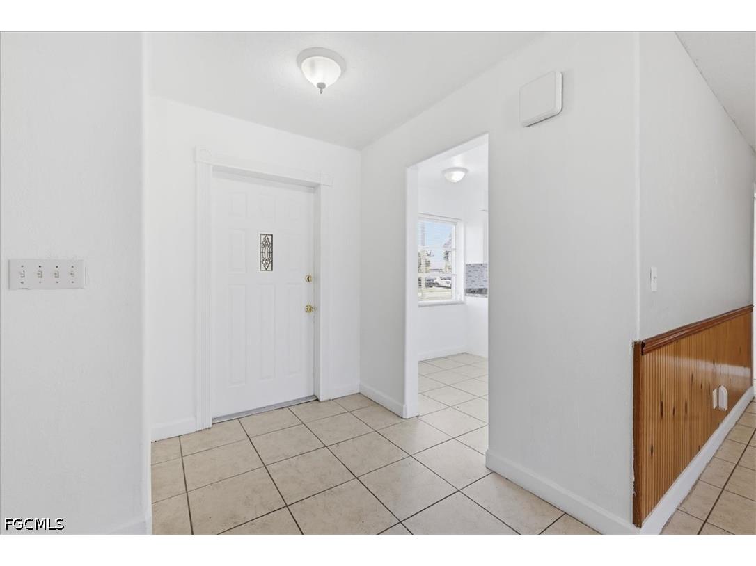2540 SE 25th Avenue Cape Coral FL 33904 2026025376 image16