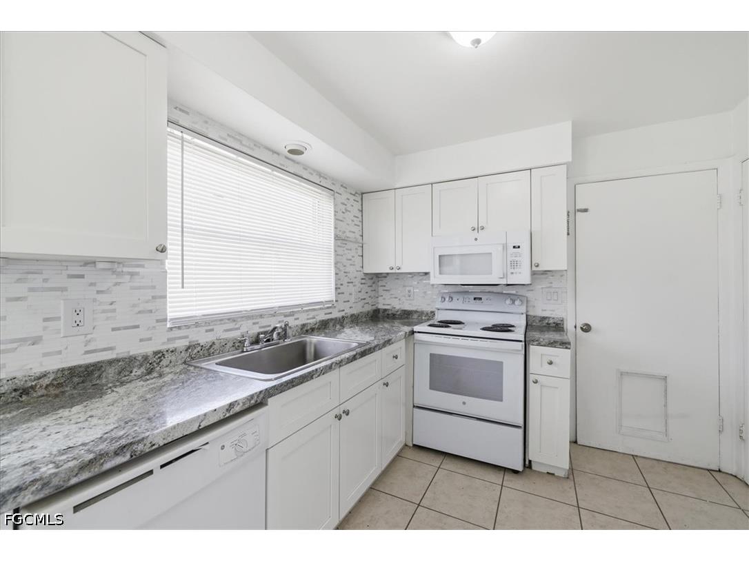 2540 SE 25th Avenue Cape Coral FL 33904 2026025376 image25